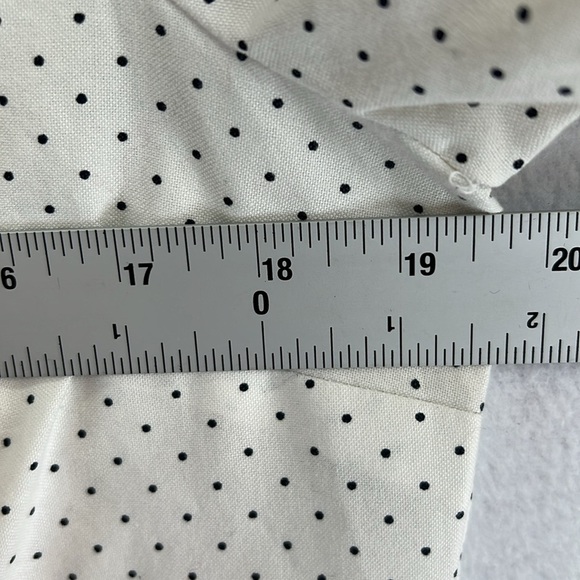 J. Crew Women’s Blouse / Button-down Shirt Sz 10 Cream w/ Black Dots 100% Cotton - Picture 11 of 14